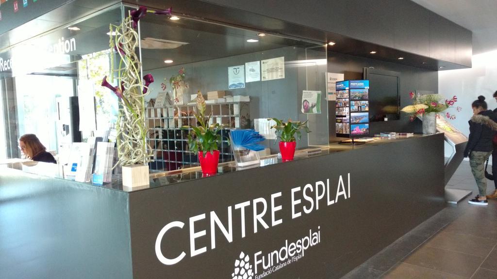 Centre Esplai Albergue El Prat de Llobregat Exterior photo