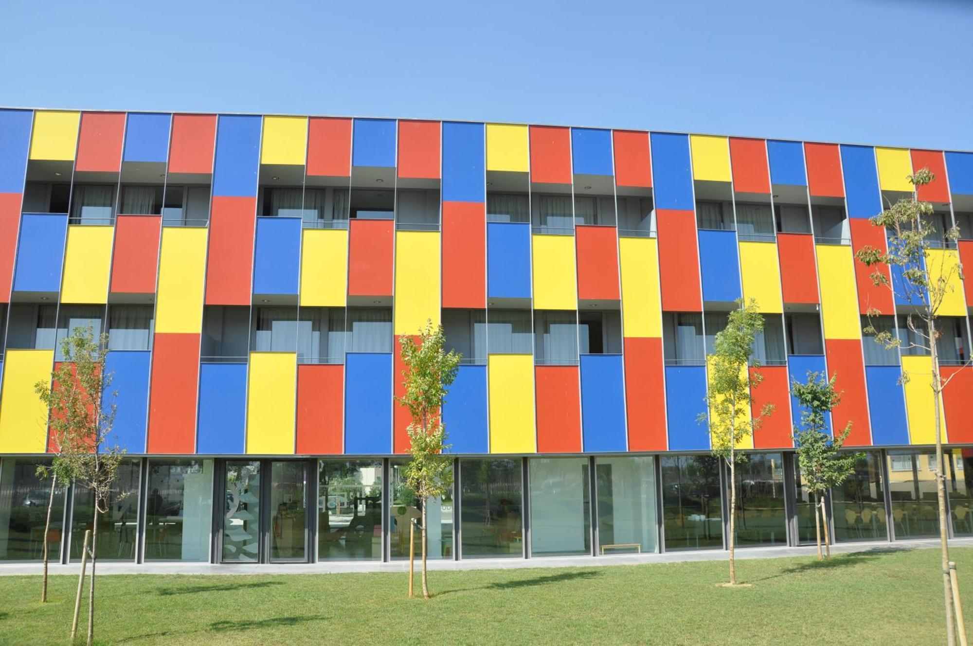 Centre Esplai Albergue El Prat de Llobregat Exterior photo
