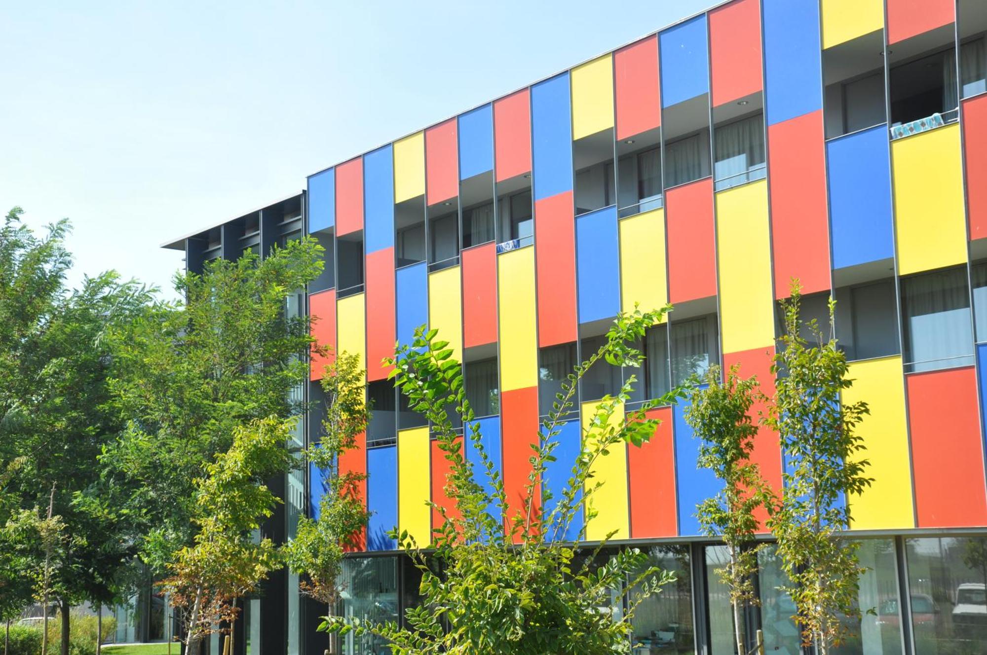 Centre Esplai Albergue El Prat de Llobregat Exterior photo