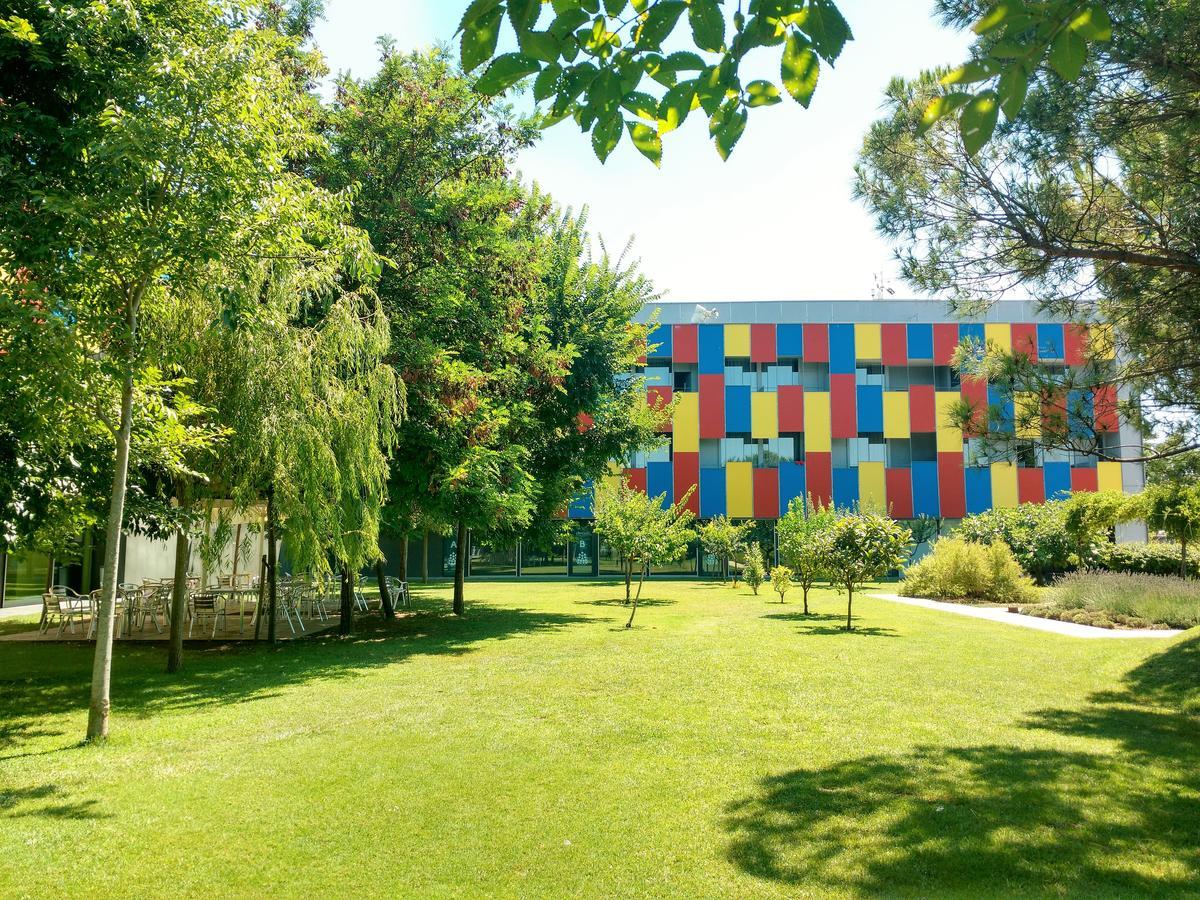 Centre Esplai Albergue El Prat de Llobregat Exterior photo